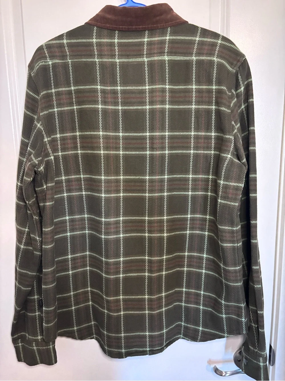 Oakley Mens cozy bear flannel 2.0 Green Plaid Snap-Front with Brown Collar